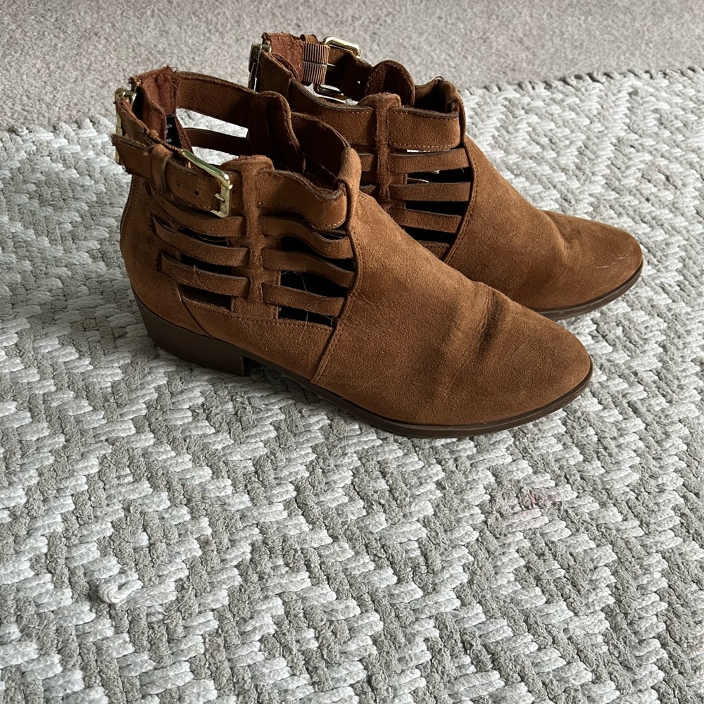 American Eagle Suede Chesnut Ankle Boots with Buckle